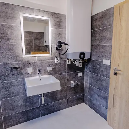 Apartamento Rezidence Petra Voka 208 By Interhome